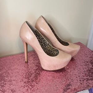 Jessica Simpson platform heels